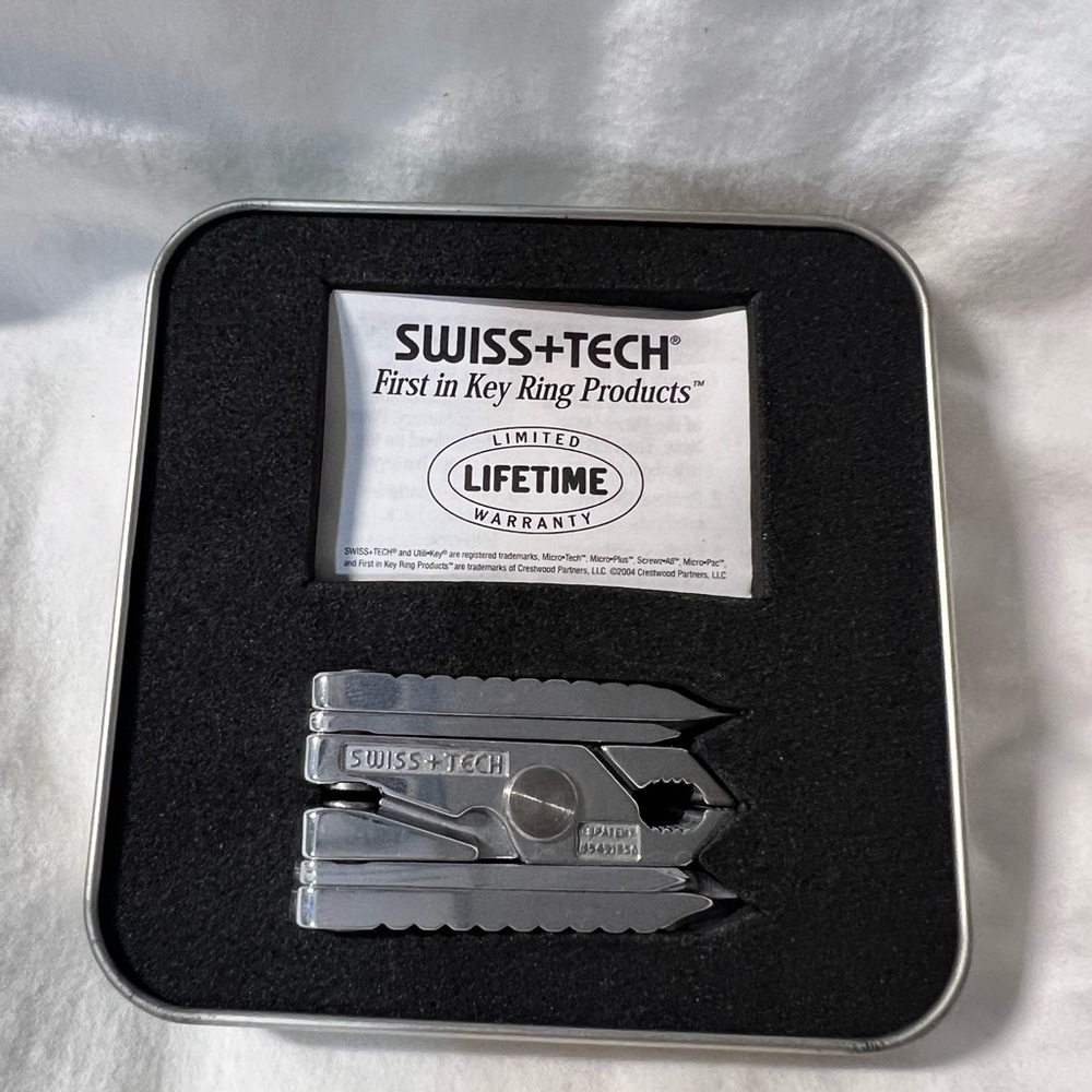 Swiss Tech Silver Key Ring Tool Set - Picture 2 of 3
